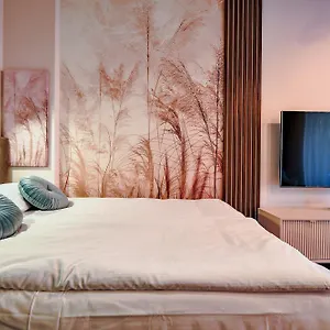 Apartament Citystay Scala Srodmiescie Z Uroczym Ogrodkiem, Gdańsk